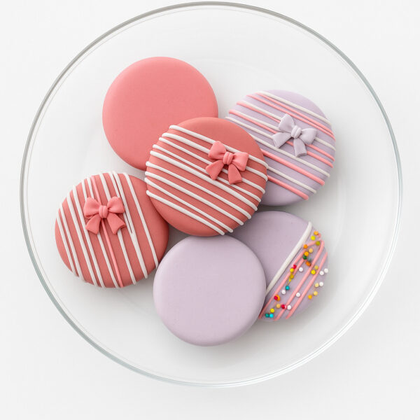 Chocolate Dipped Oreos - Image 4